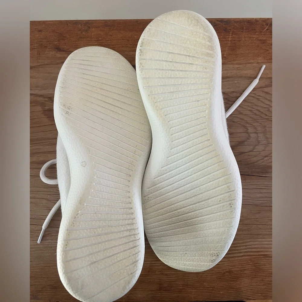 Allbirds Ivory Merino Wool Runners Womens Athletic Sneakers Shoes Running Sz 10